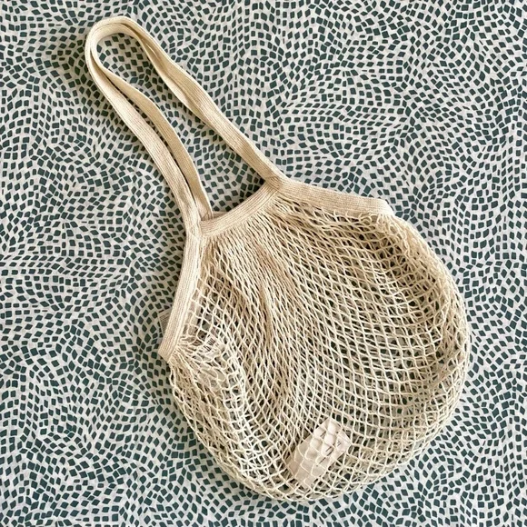 NWT H&M Natural Cotton Mesh Net Market Tote Bag Cream Eco conscious Shopping - Picture 1 of 8